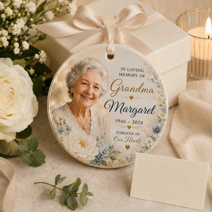 Remembrance ornament gift for Grandma with name and memorial date